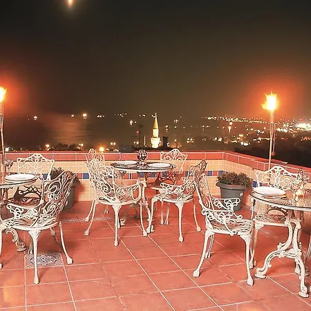 Fehmi Bey - Special Category Hotel